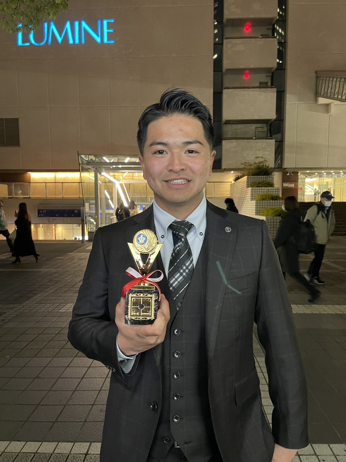 加藤響さんの入社後インタビュー写真